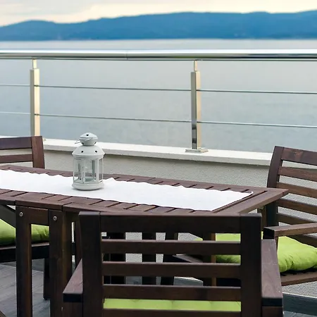Apartment Luxury Jolara *